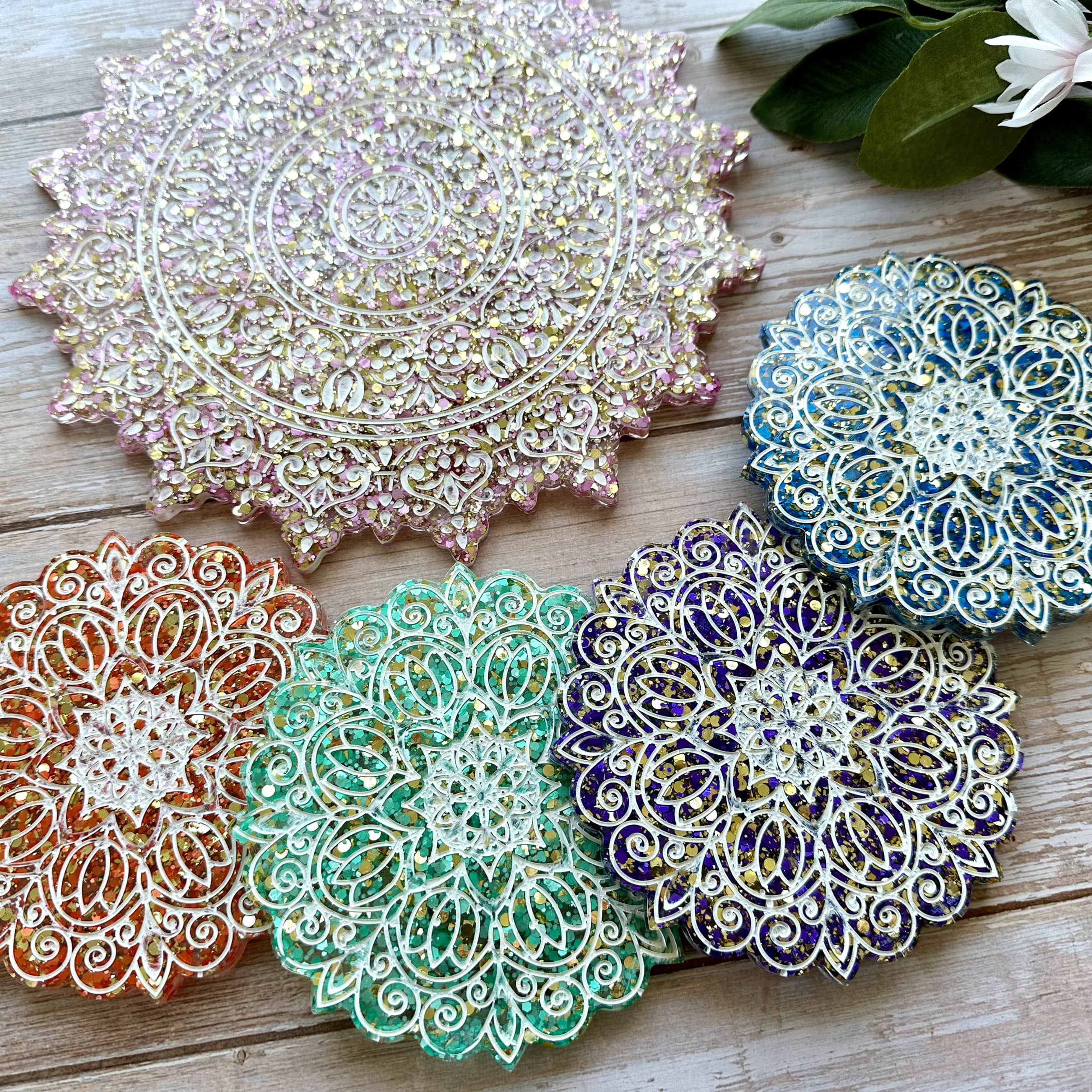 Mandala Tray & Coaster Set (5 Pieces) - Silicone Mould